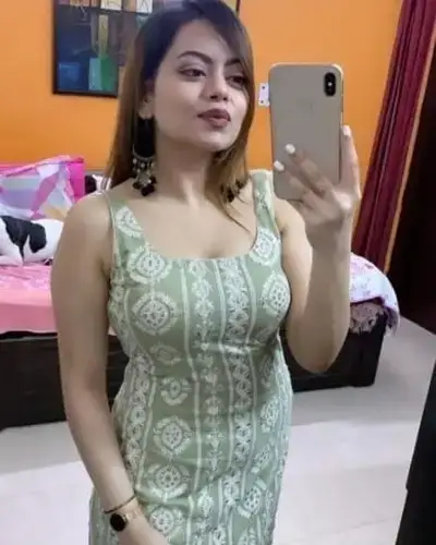 Call Girl in Shrawasti